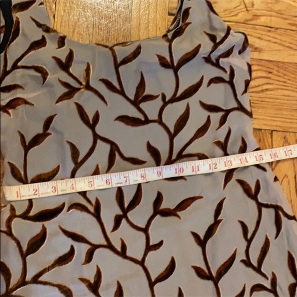 Saks fifth ave chiffon dress with lining. Size S - Picture 5 of 7